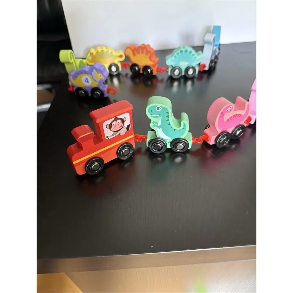 Wooden Dinosaur Number Train 0-10 Complete 11 Pc Hook Together Learning Toy